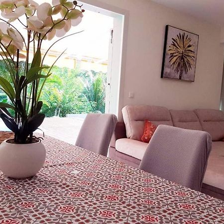 Les Orchidees Apartamento Petit-Bourg Exterior foto
