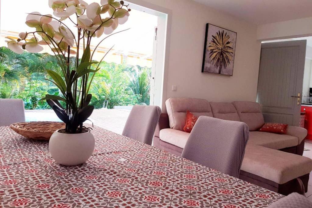 Les Orchidees Apartamento Petit-Bourg Exterior foto